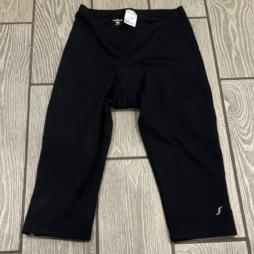 She Beest Padded biking Black knee length shorts/capris small
